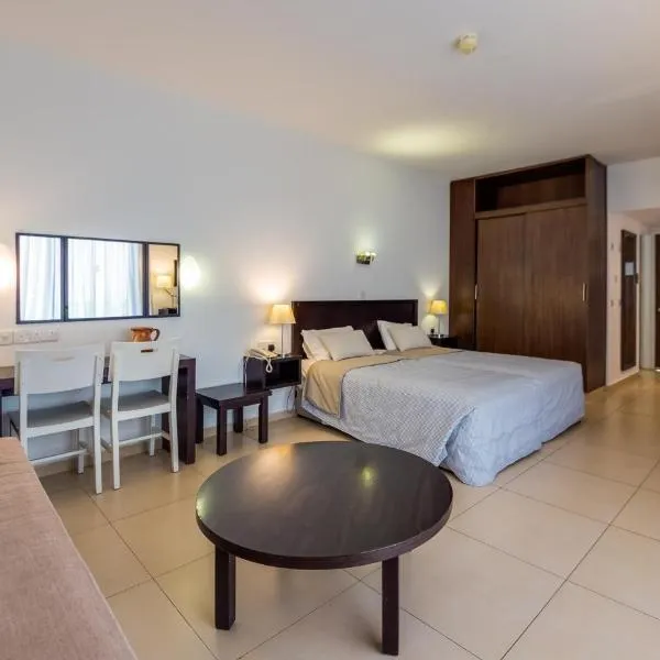 MarisMare Apartments, hotel v destinaci Ayia Napa
