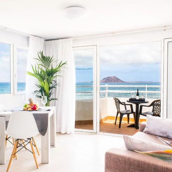 Dunas Club - Hotel & Apartamentos – hotel w Corralejo