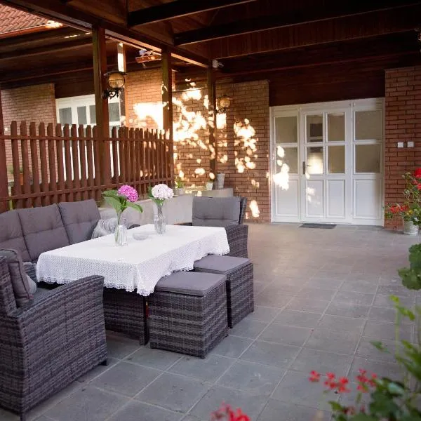 Antalóczy Winery&Apartments, hotel in Tokaj