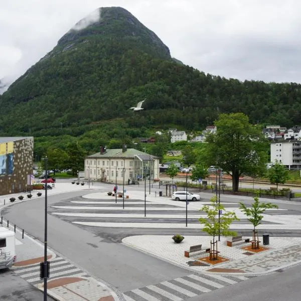 온달스네스에 위치한 호텔 Åndalsnes Sentrum Apartment