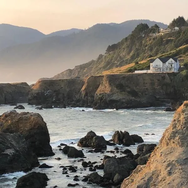 The Castle Inn of the Lost Coast, hotell sihtkohas Shelter Cove