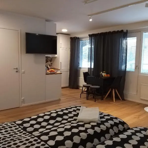 Studiohuoneisto Lohjan keskusta 2, hotel v destinaci Lohja