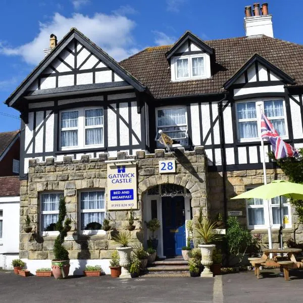 Gatwick Castle B&B, hotel in Horley