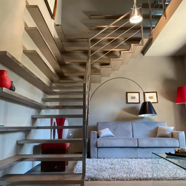 Exclusive Loft 300mt by the sea Forte dei Marmi，位于马尔米堡的酒店