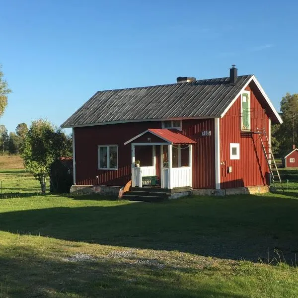 Grindstugan på Fyrås Gård, hotel in Hammerdal