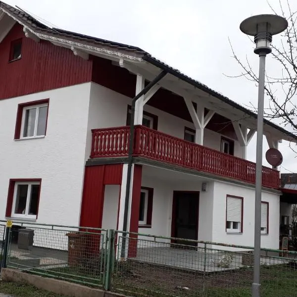 Gästehaus Grenzenlos、Aholfingのホテル