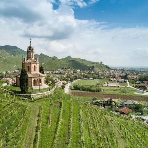 Oasi di pace nel sito UNESCO del Prosecco DOCG，法拉-迪索利戈的飯店