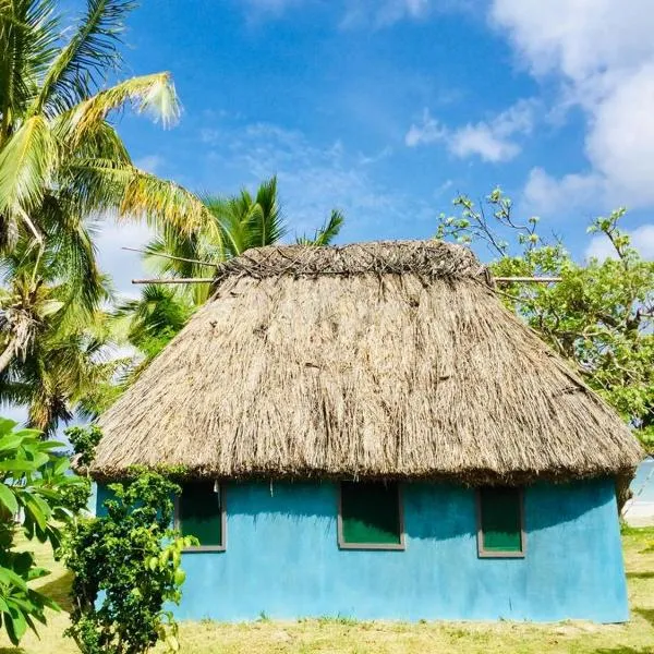 Malakati Village Beach House, hotel in Nacula Island