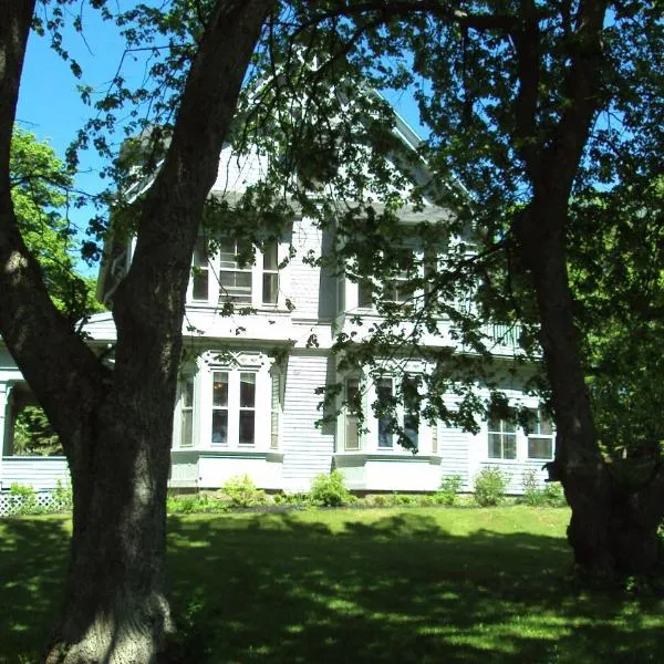 The Library Inn, hotel v destinácii Souris