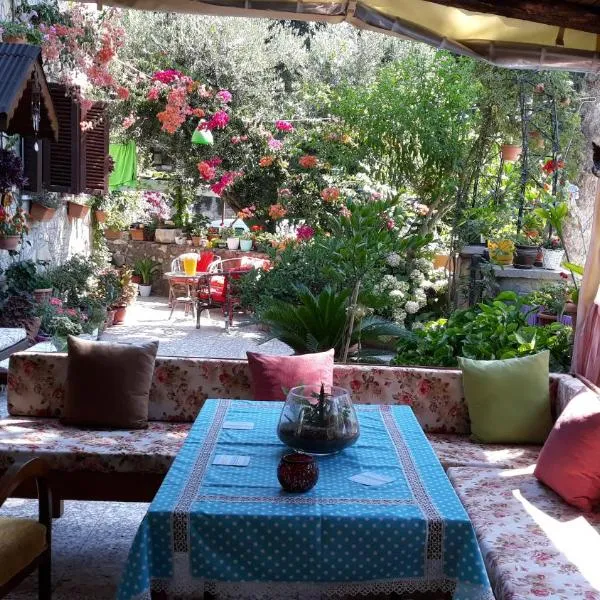 Yükser Pansiyon, hotel v destinaci Side