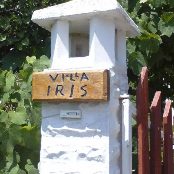 Villa Iris, hotel di Nea Vrasna