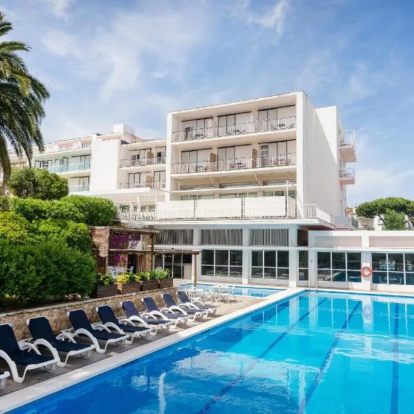 Hotel Alga – hotel w mieście Calella de Palafrugell