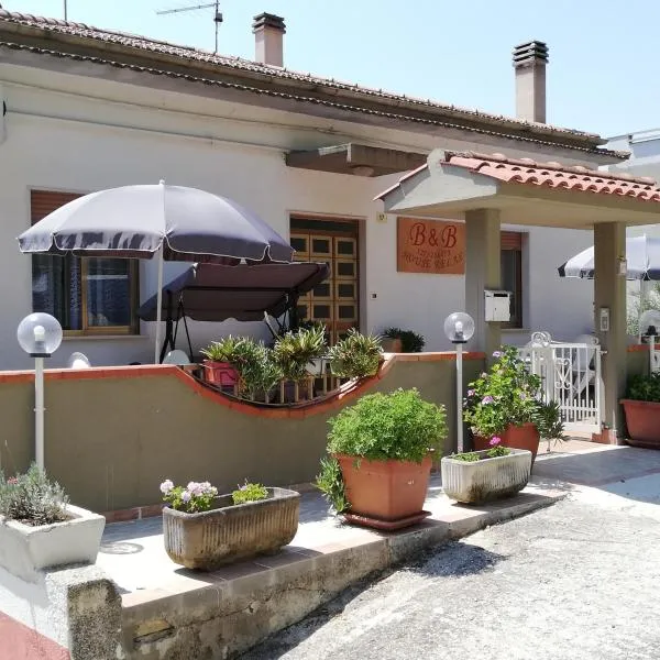 Bed and Breakfast House Relax, hotel i Silvi Paese