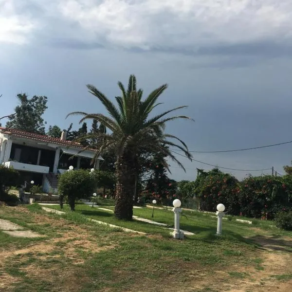 SAINT IOANNIS APARTMENTS ON THE BEACH, hotel in Ávdhira