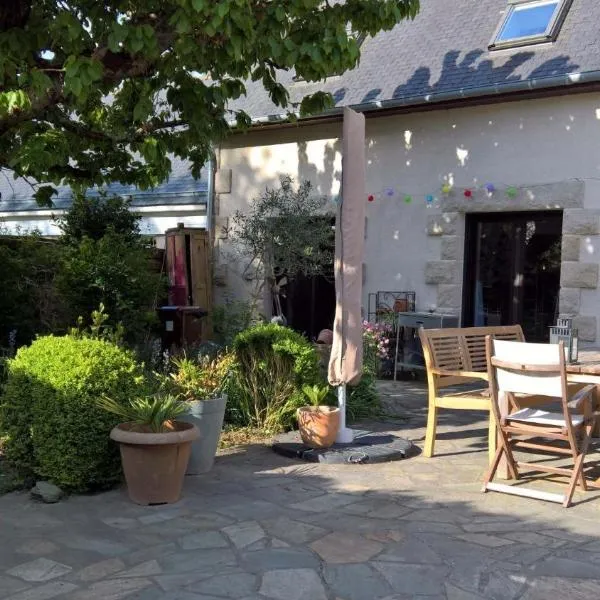 LA MAISON DE BIORD, hotel in Saint-Potan