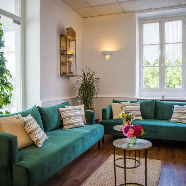Hostellerie du Parc – hotel w mieście Cambo-les-Bains