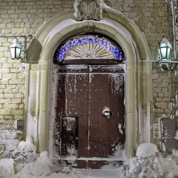 Appartamento storico in pieno centro ad Agnone, hotel in Castiglione Messer Marino