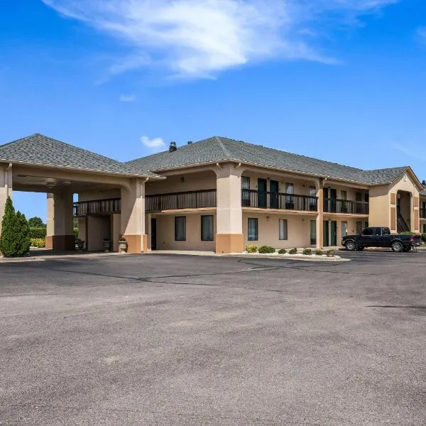 Quality Inn North, hotel v destinaci Battleboro