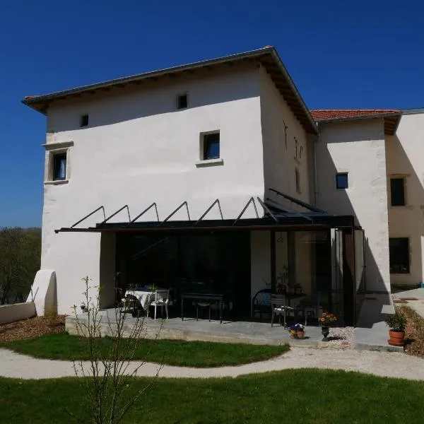 La Maison Forte, hotel in Millery