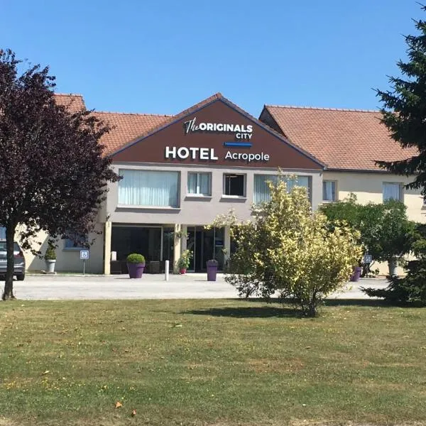 Hotel The Originals Bernay Acropole, hotel v destinaci Bernay