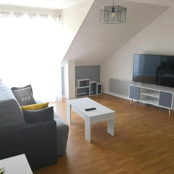 charmant Studio à Ploemeur centre--5min des plages, hotel v destinácii Ploemeur