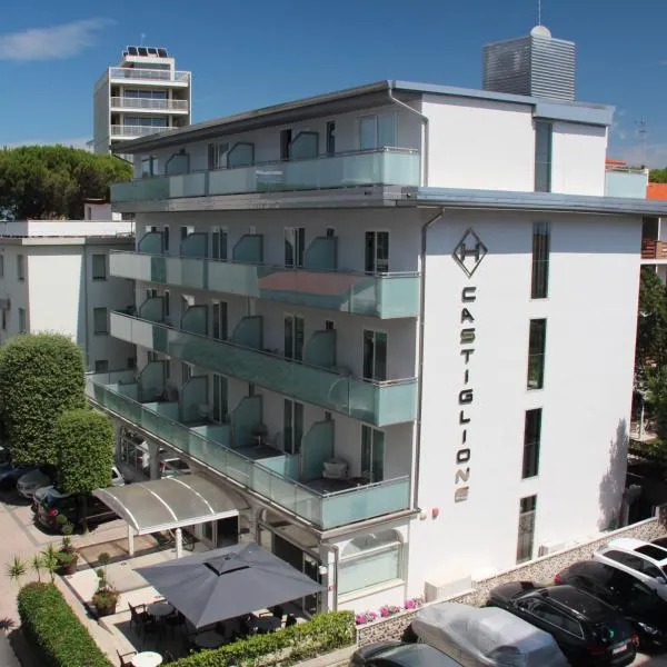 Hotel Castiglione, khách sạn ở Lignano Sabbiadoro