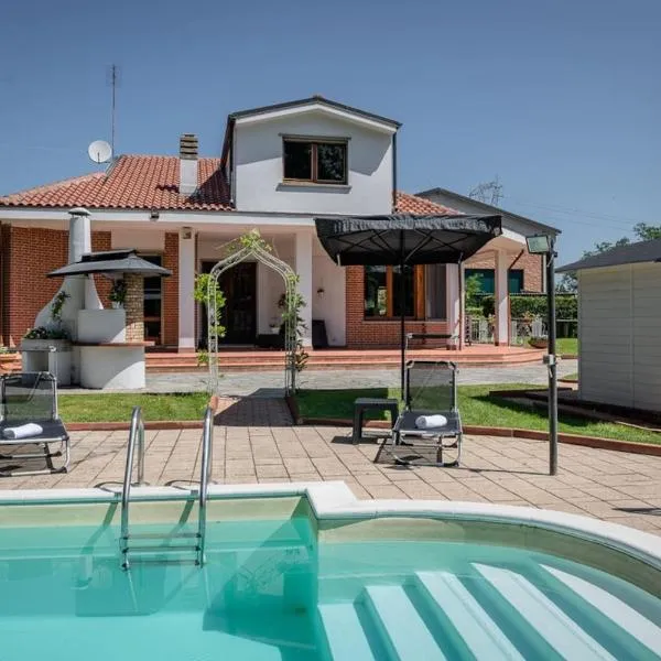 Villa Sequoia, hotel in Leinì