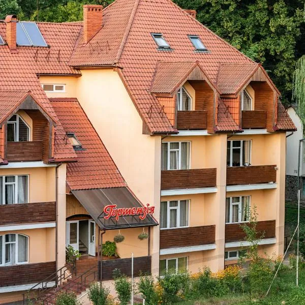 Gortenziya, hotel v destinaci Poljana