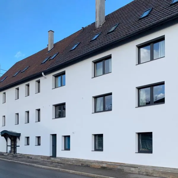 Grüner Baum, готель у місті Langenbrand