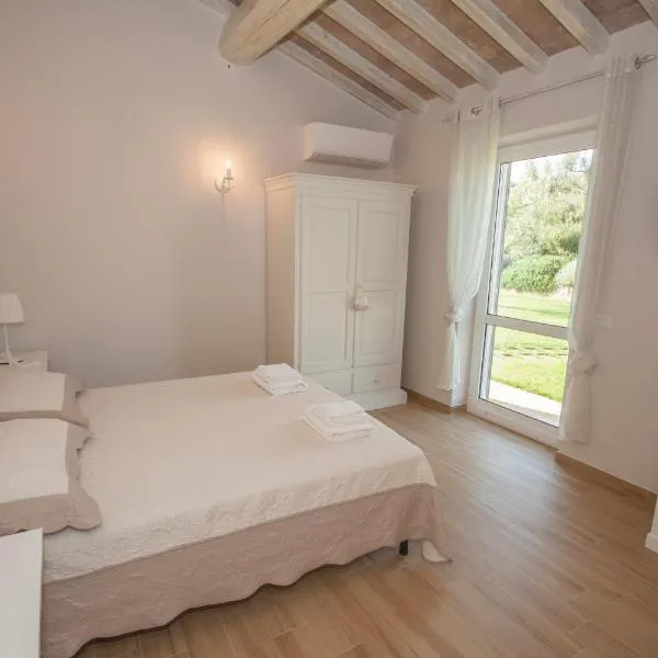 Agriturismo Il Mirto, hotel Pescia Romanában
