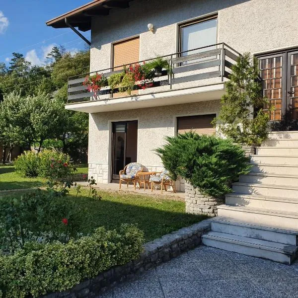 Apartma MAELL 1, hotel v destinaci Most na Soči