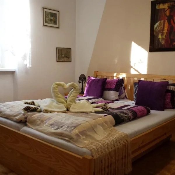 Apartment Anna, hotel i Český Dub