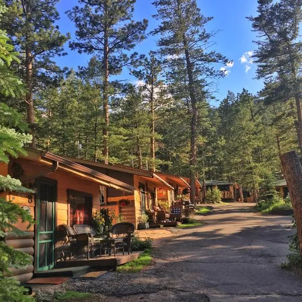 Pine Haven Resort, hotel v destinaci Estes Park