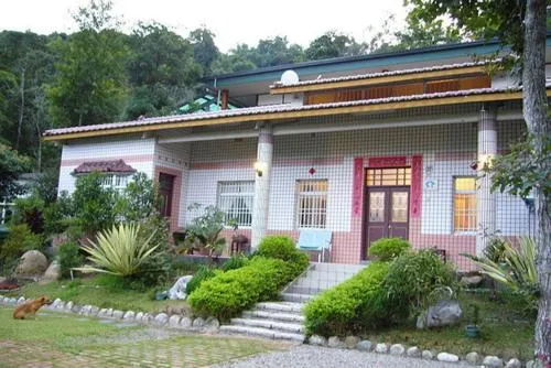 Global Village Farmstay, hotel in Guoxing