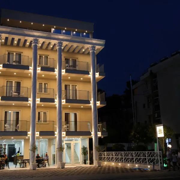 Julius Hotel, hotel in Golem