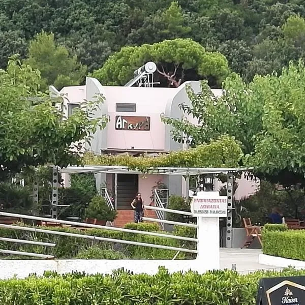 Agyra Studios, hotel v destinaci Vasiliká