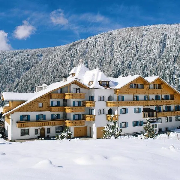 Bed & Breakfast ABIS - Dolomites, hotel a Valles