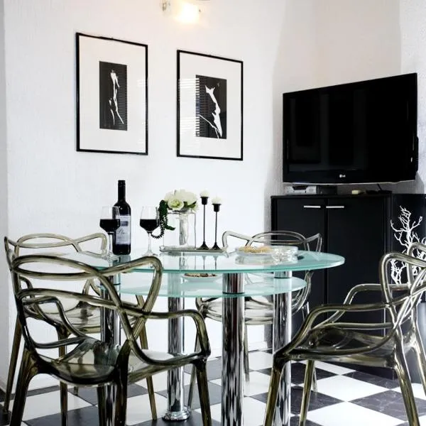 Modern Apartment in Primošten, Hotel in Primošten
