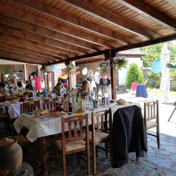 Guest House Popov, hotel in Marchevo