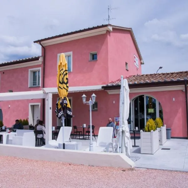 B&B SILVIA, hotel v destinaci Vecchiano