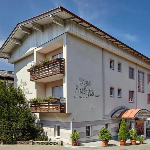 Pension Haus Aschgan, hotel in Egg am Faaker See