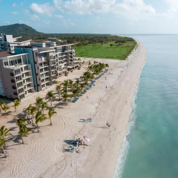 Playa Caracol Residences, hotel en Chame