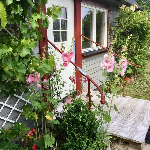 Stuga Romakloster, hotel v destinaci Romakloster