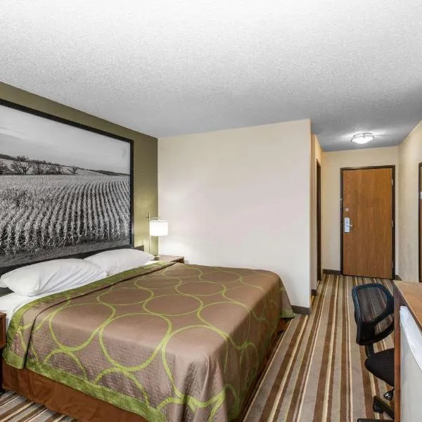 Super 8 by Wyndham Storm Lake, hotel a Storm Lake
