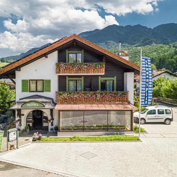 Hotel Sonnenspitz ***, hotel v destinaci Kochel