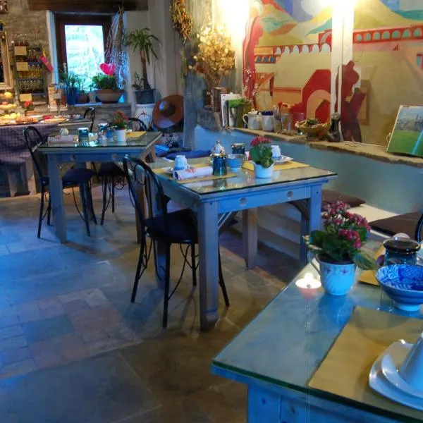 ValdericArte, hotel u gradu 'Lamoli Di Borgo Pace'