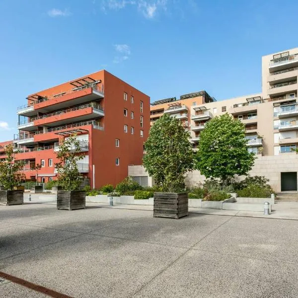 "Bien Vivre Ensemble" aux Marches du Soleil - Chambres privées chez l'habitant dans appartement partagé, hotel a Sète