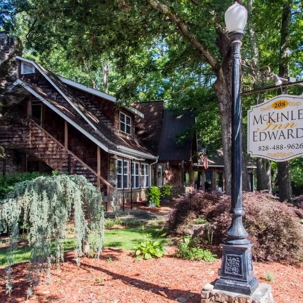 McKinley Edwards Inn, hotel di Bryson City