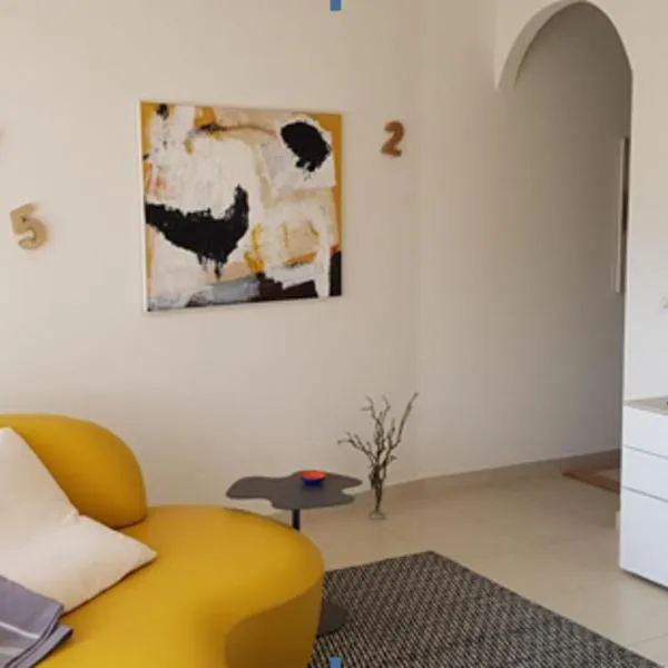 GRETA 29, hotel v destinaci Losone