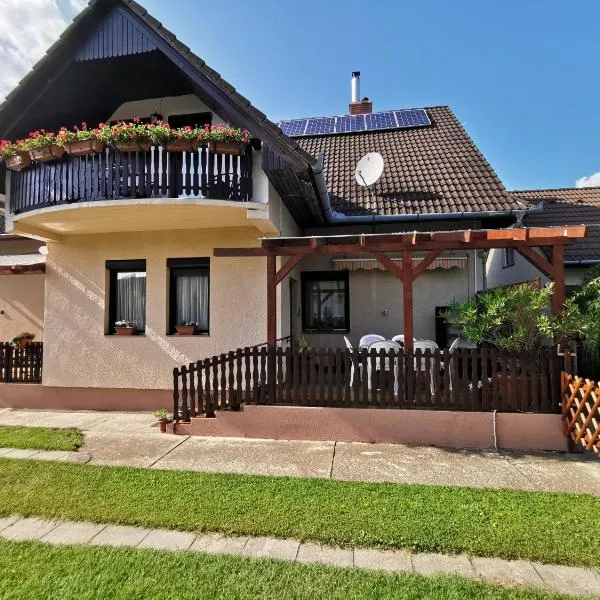 Erika Apartman Klímával, hotel v destinácii Balatonkeresztúr